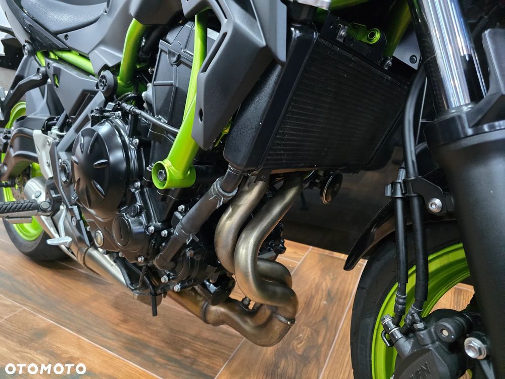 Kawasaki Z 650 - 10