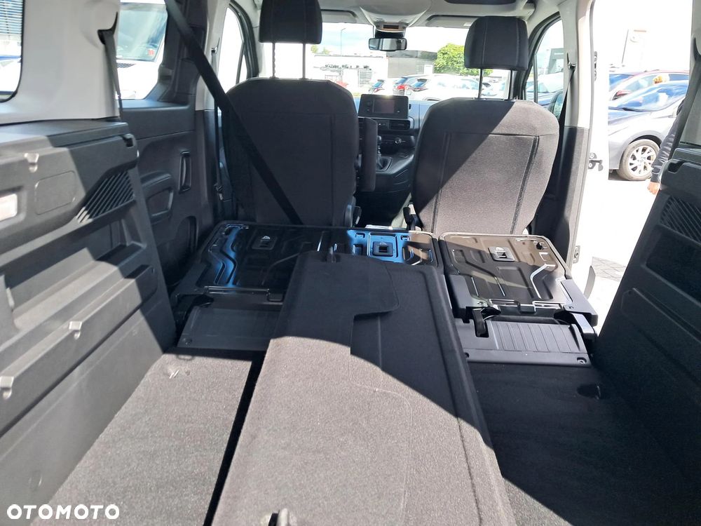 Toyota Proace City Verso 1.5 D-4D Combi - 12