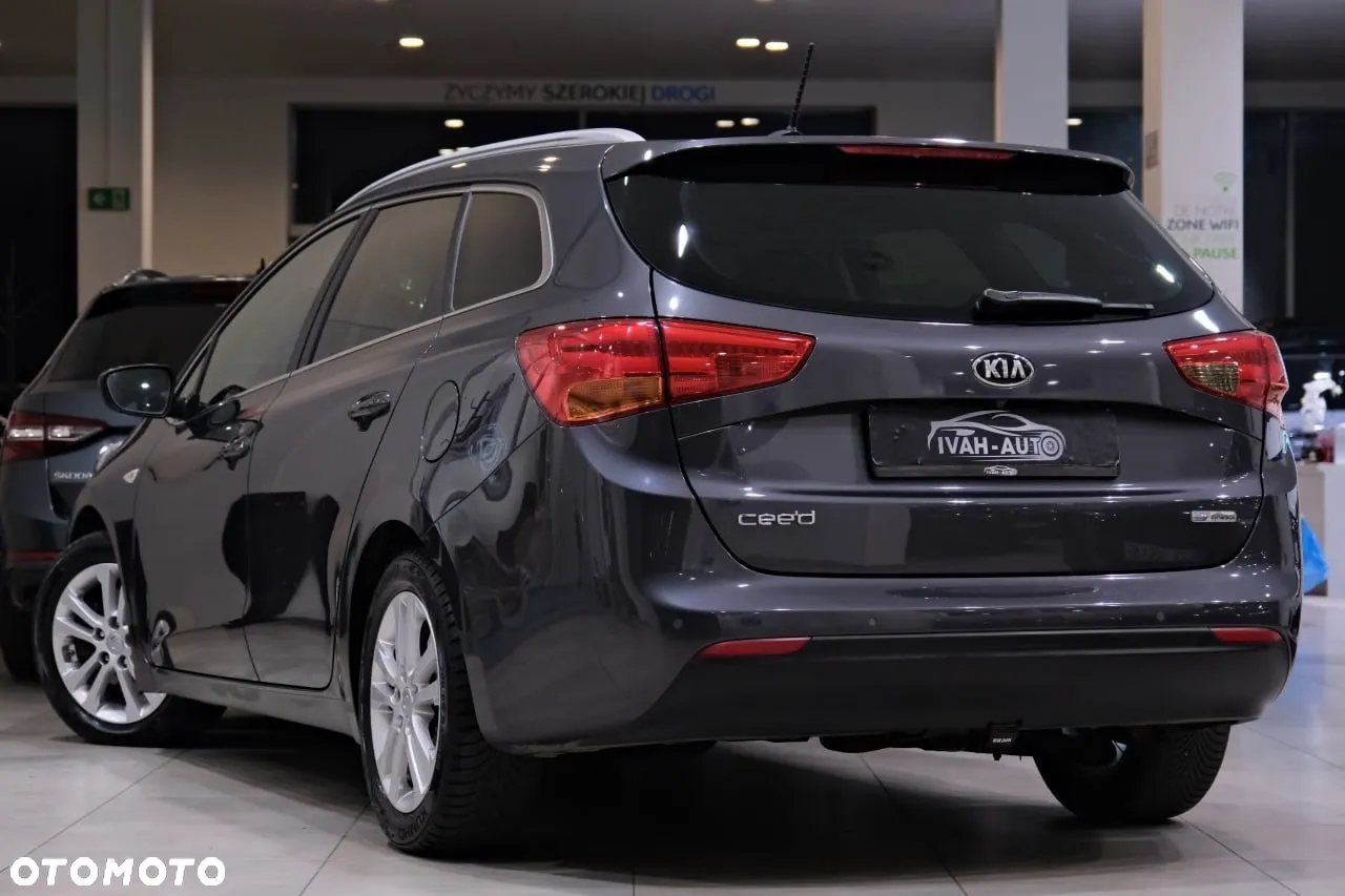 Kia Ceed Cee'd 1.6 CRDi M - 13