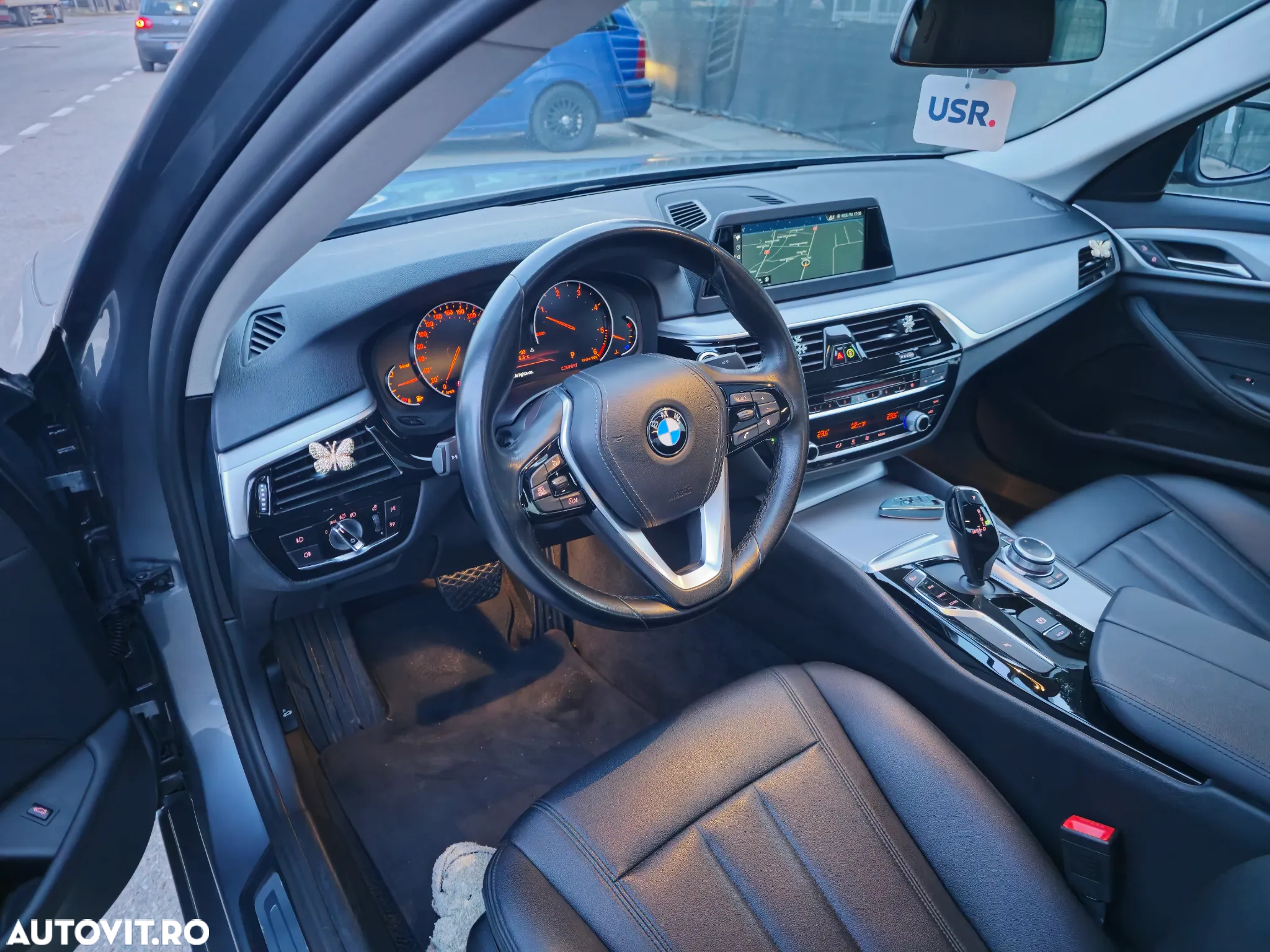 BMW Seria 5 518d AT - 3
