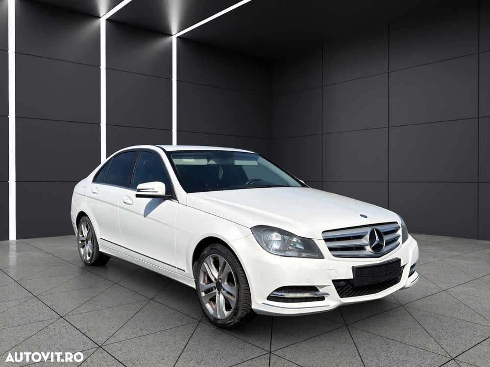 Mercedes-Benz C - 3