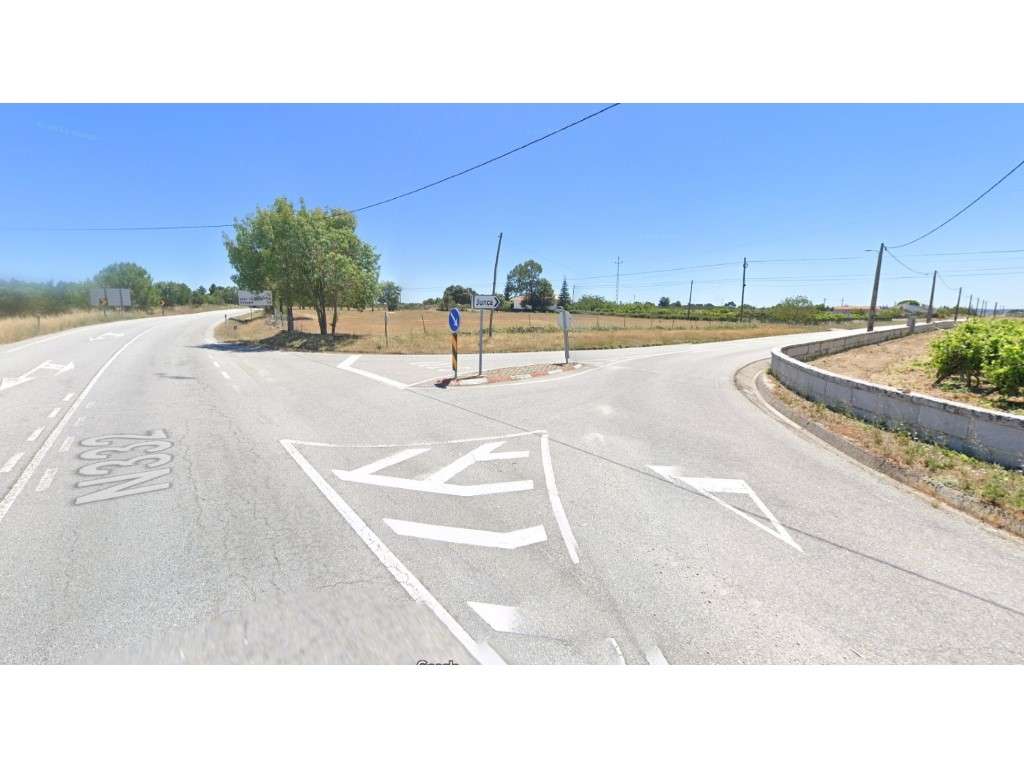 Terreno rústico com 4ha perto do Rio Coa, Junça, Almeida - Grande imagem: 3/8