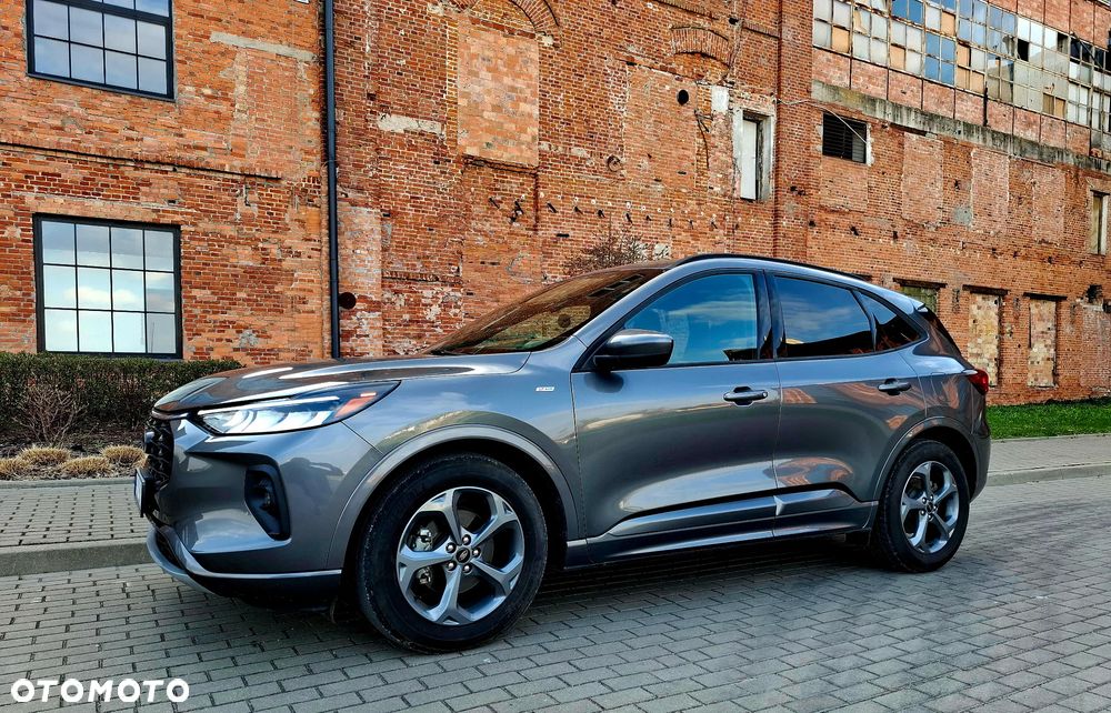 Ford Kuga - 13