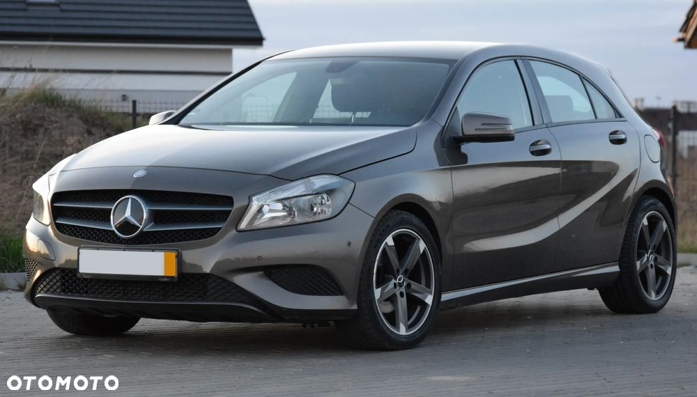 Mercedes-Benz Klasa A 180 BlueEfficiency Edition - 25