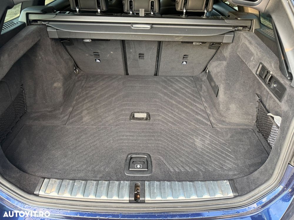 BMW Seria 3 320d xDrive Aut. Sport Line - 38