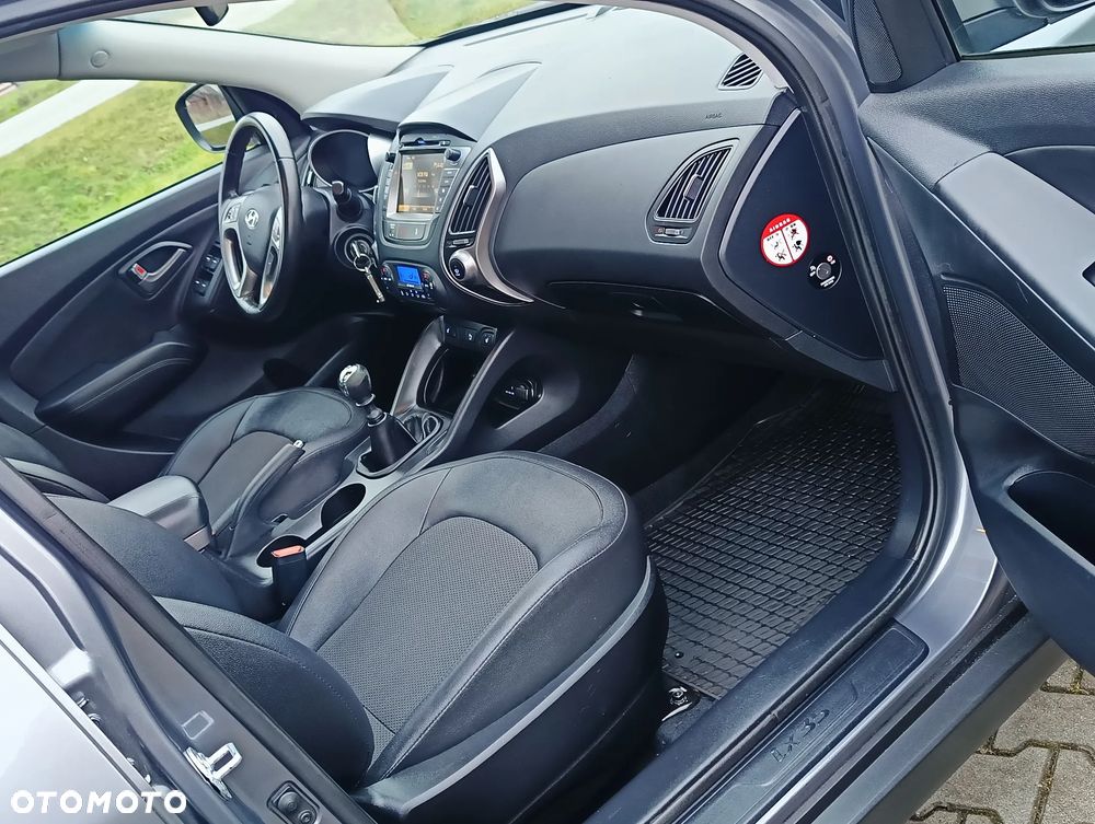 Hyundai ix35 - 15