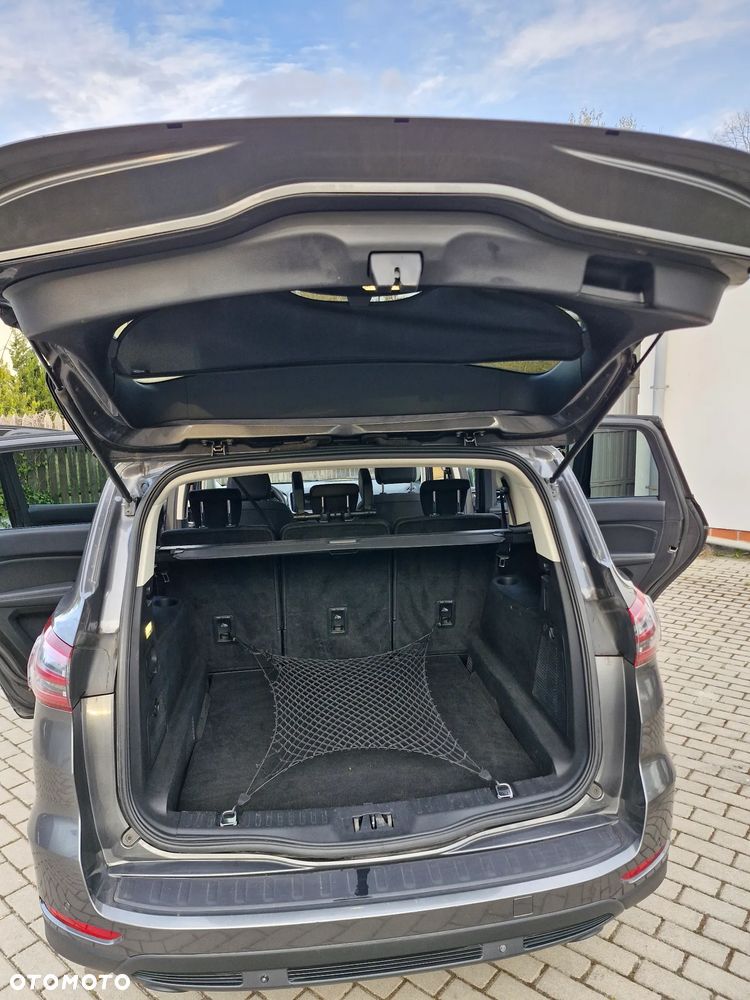 Ford S-Max 2.0 TDCi Titanium PowerShift - 13