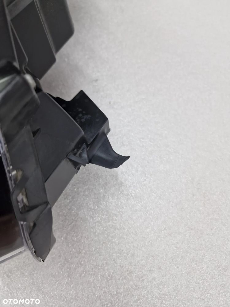 MITSUBISHI ECLIPSE CROSS PRAWA LAMPA PRZEDNIA PRZÓD FULL LED , NR STANLEY W3153 , NR AUKCJI LA449 - 7