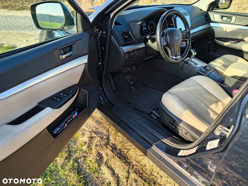 Subaru Outback - 20