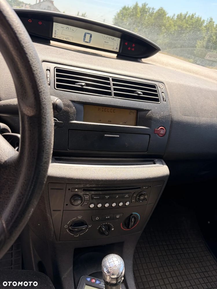 Citroën C4 - 16