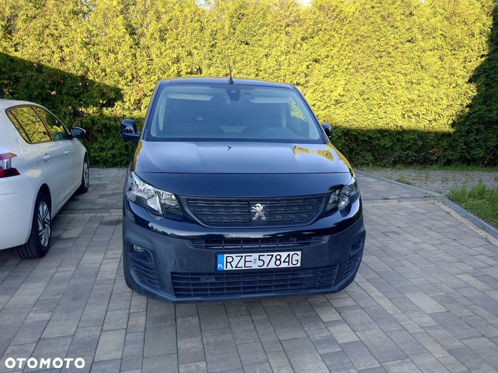 Peugeot Partner L2 S&S Pro EAT8 (bryg.) - 3