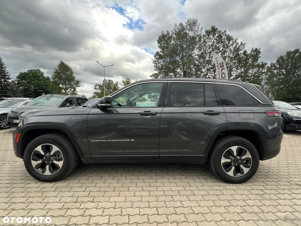 Jeep Grand Cherokee - 6