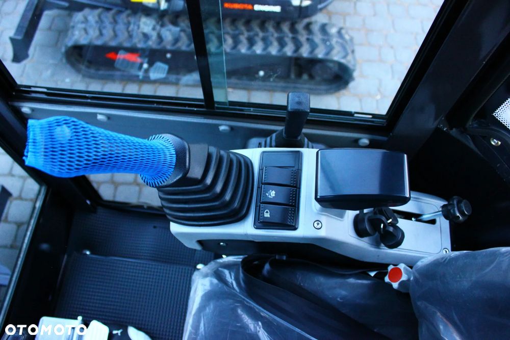Inny VORQ V18 /KUBOTA /PARKER / 1.8T / KABINA /  ZESTAW ŁYŻEK / - 7