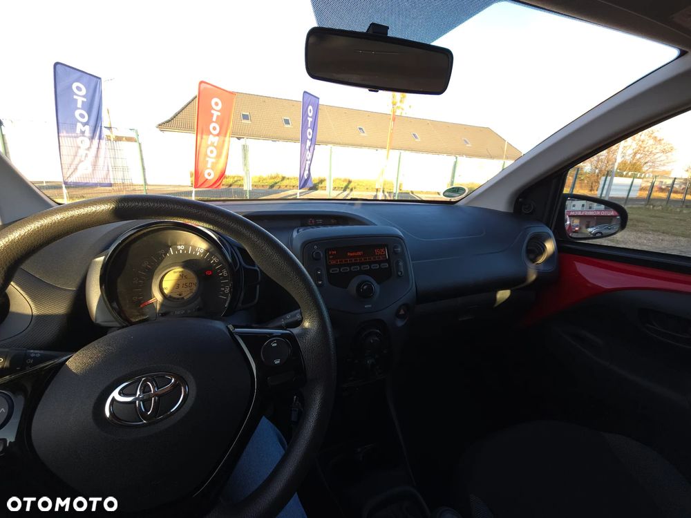 Toyota Aygo x-cite - 31