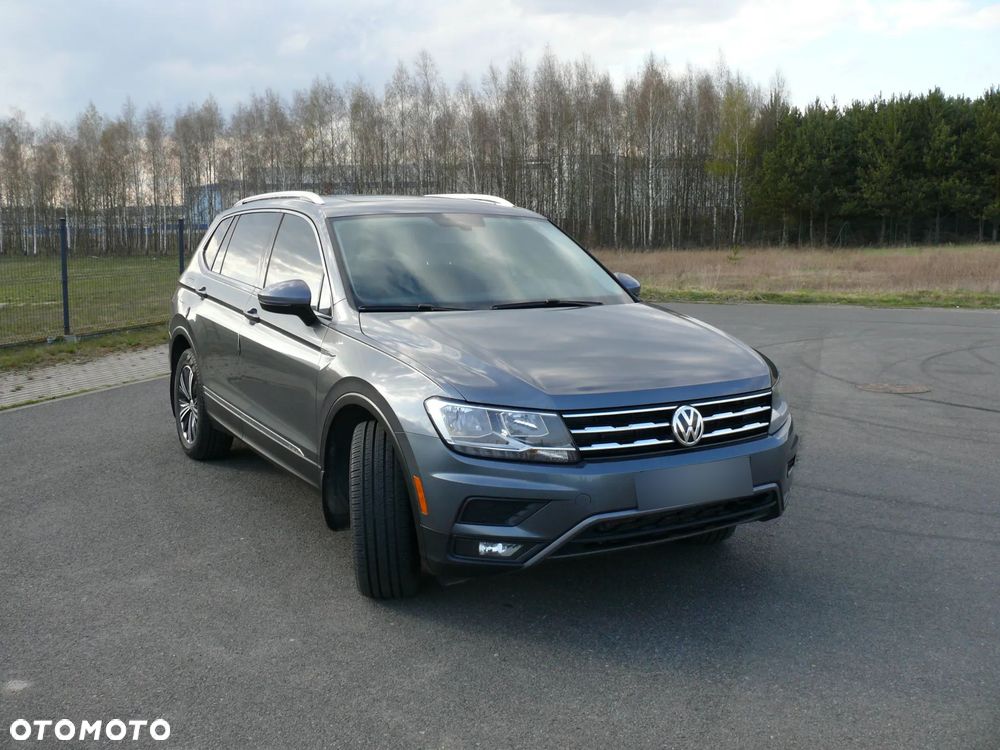 Volkswagen Tiguan Allspace 2.0 TSI 4Mot Highline DSG - 2
