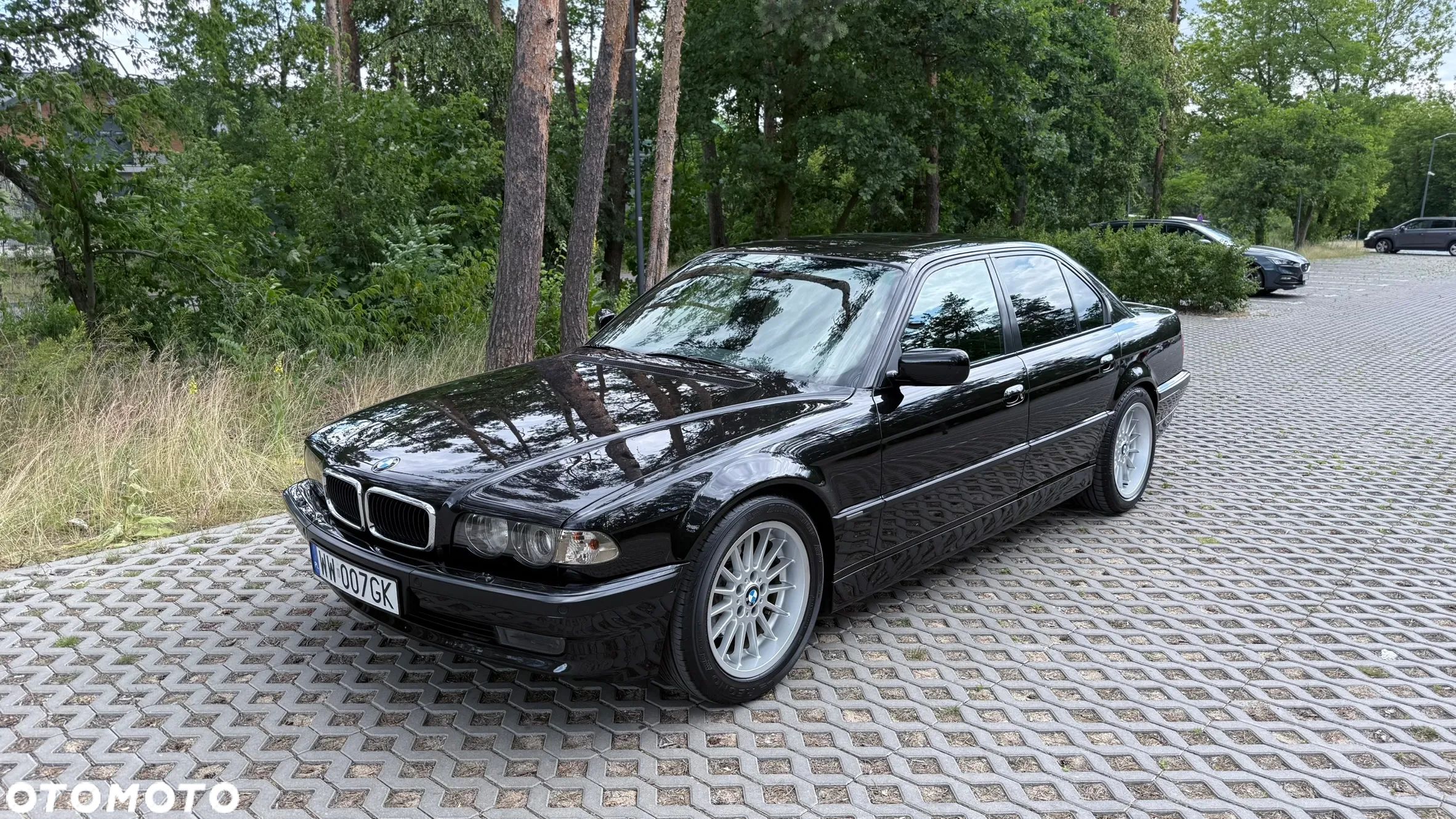 BMW Seria 7 740i - 1