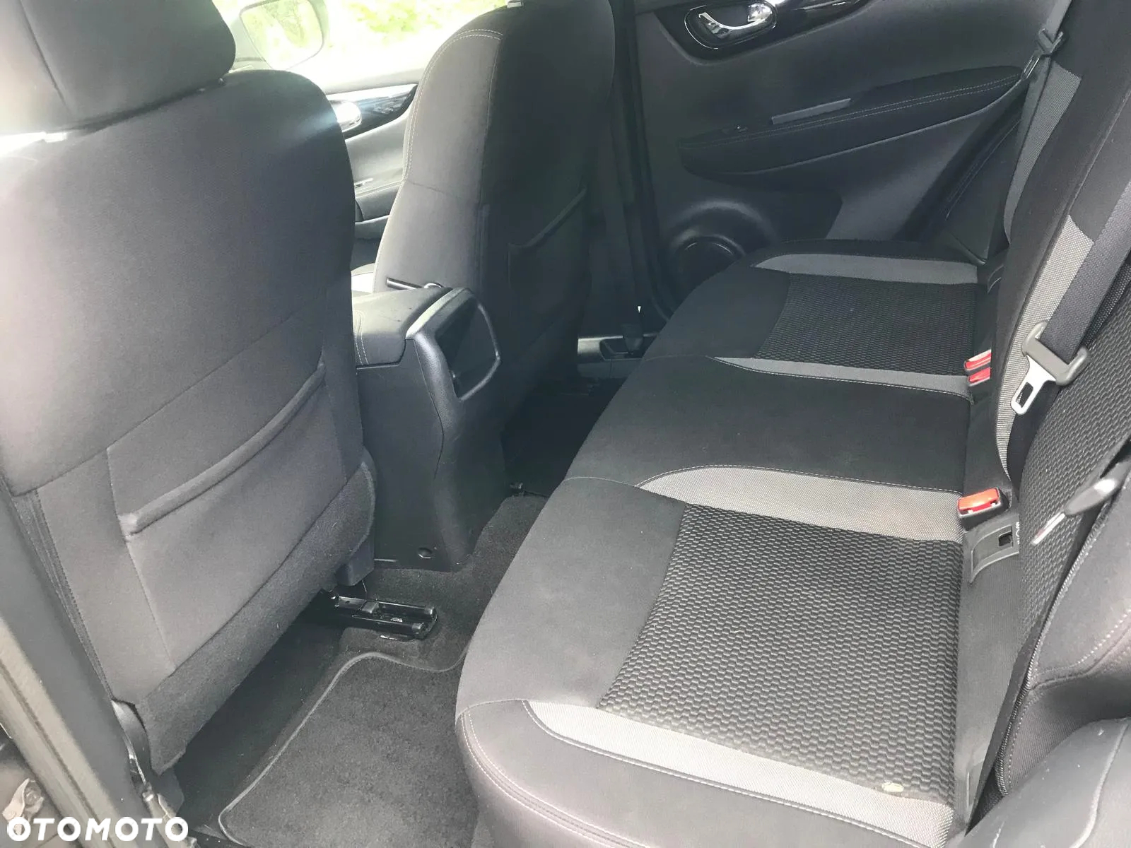 Nissan Qashqai 1.2 DIG-T Acenta EU6 - 14