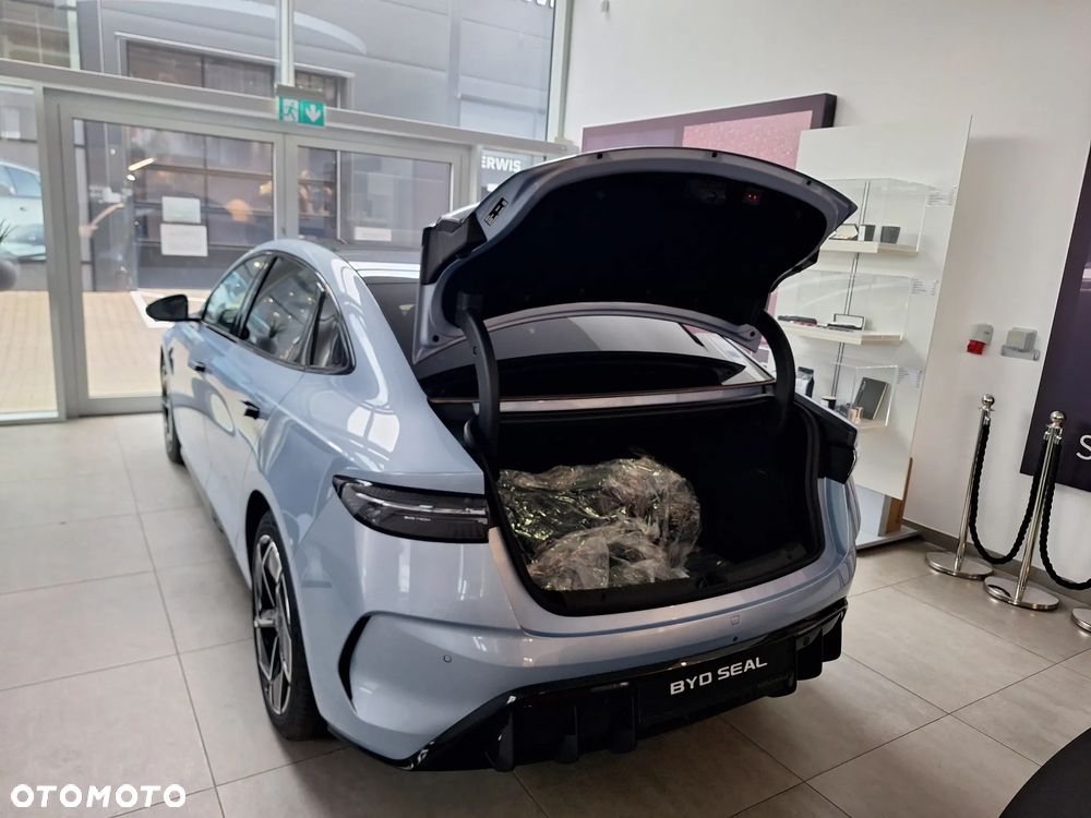 BYD Seal - 4