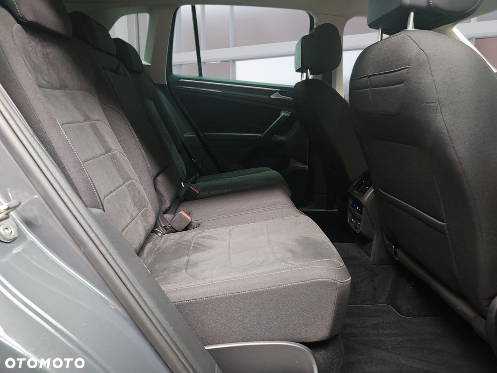 Volkswagen Tiguan 2.0 TDI SCR 4Mot Elegance DSG - 12