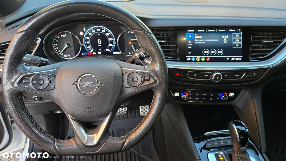Opel Insignia 2.0 T 4x4 GSi + S&S - 20