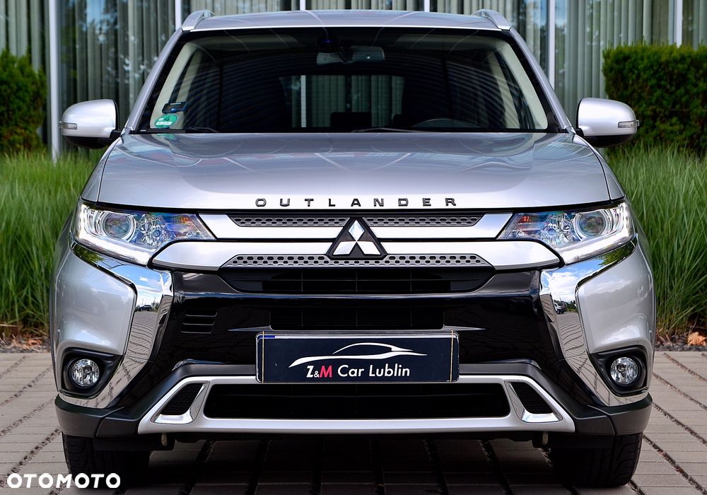 Mitsubishi Outlander 2.0 2WD Diamant - 3