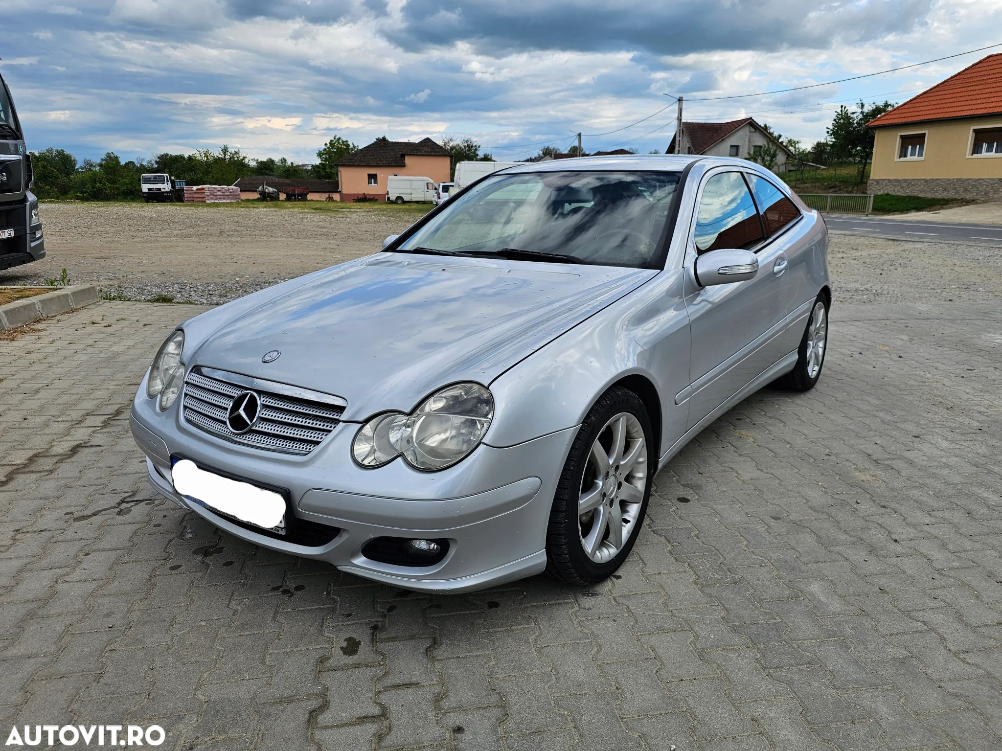 Mercedes-Benz C 200 CDI Sportcoupe - 6