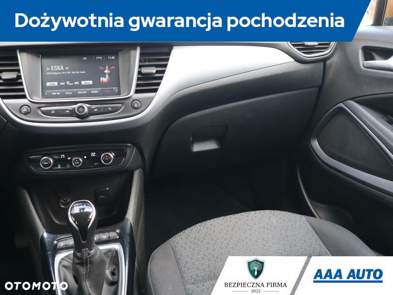 Opel Crossland X - 10