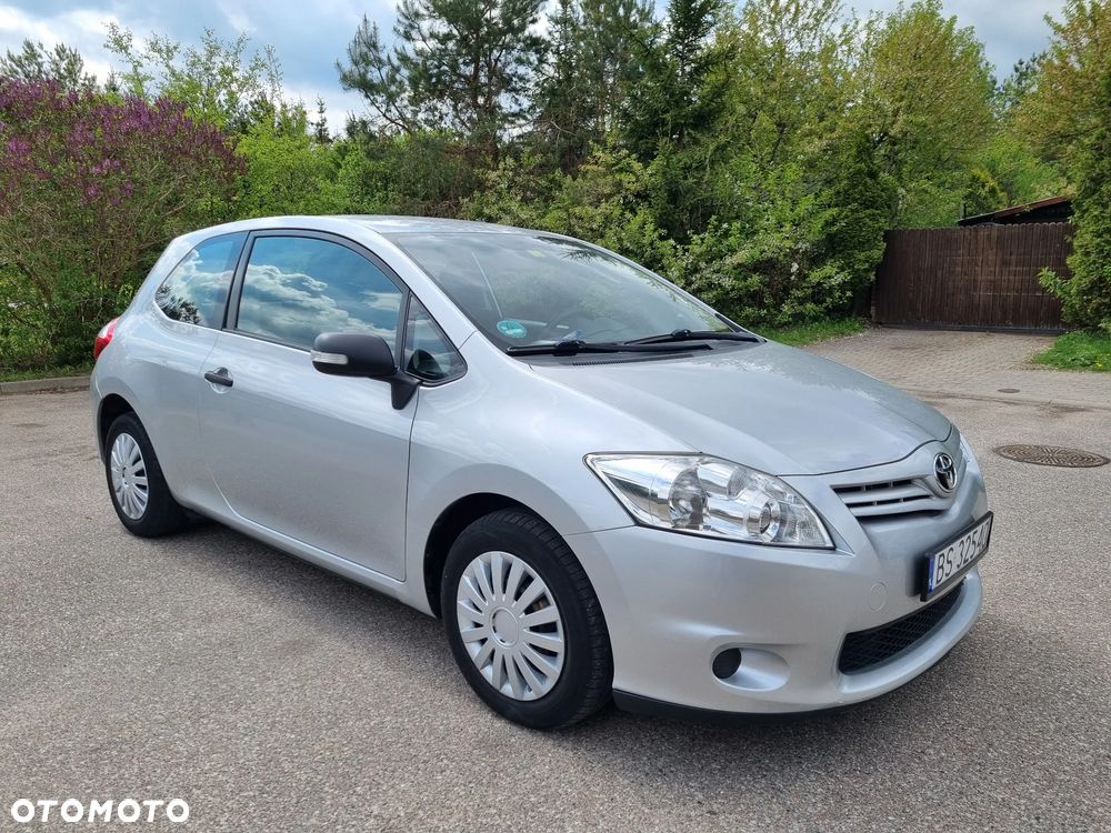 Toyota Auris 1.33 VVT-i Active - 1