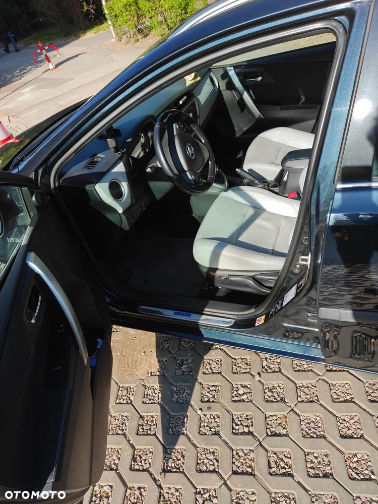 Toyota Auris - 7