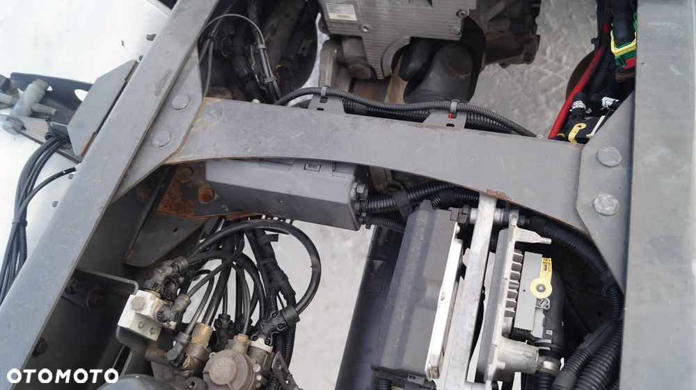 Renault Seria T - 19