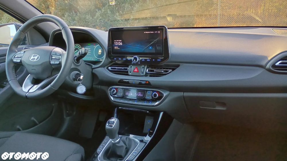 Hyundai i30 1.5 T-GDI 48V Smart - 24