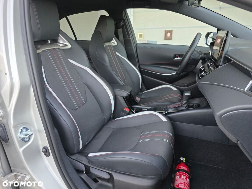 Toyota Corolla 1.8 Hybrid GR Sport - 19