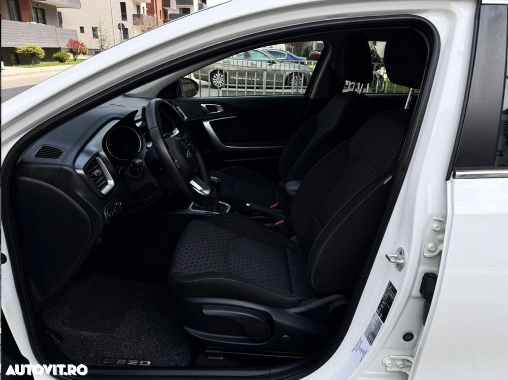 Kia Ceed - 23