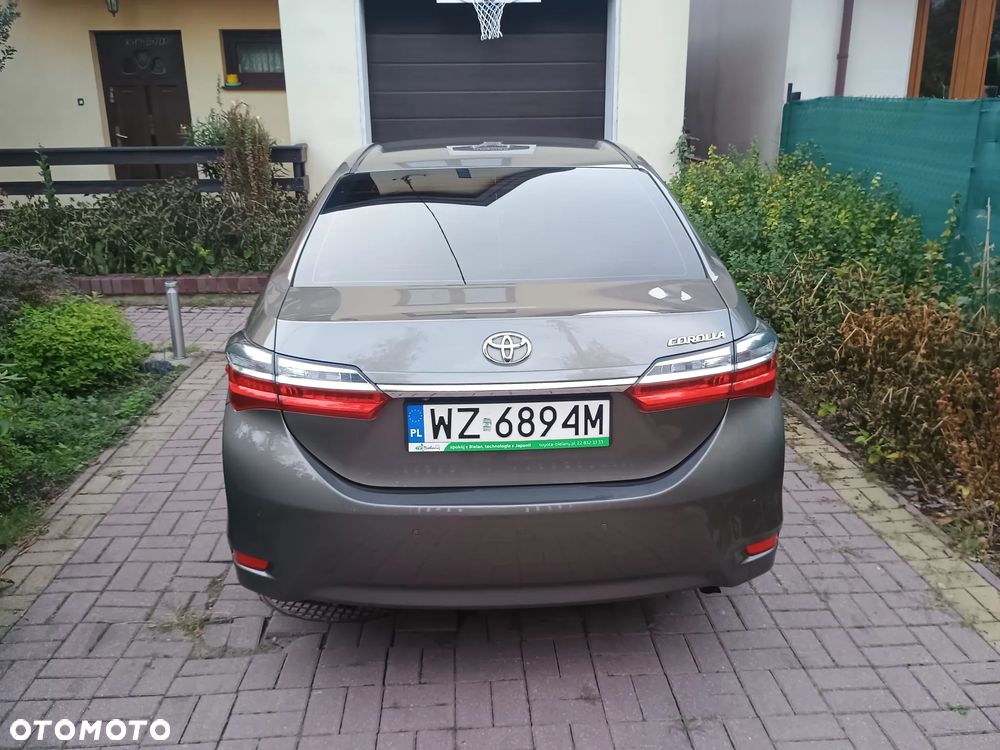 Toyota Corolla 1.6 Comfort - 3