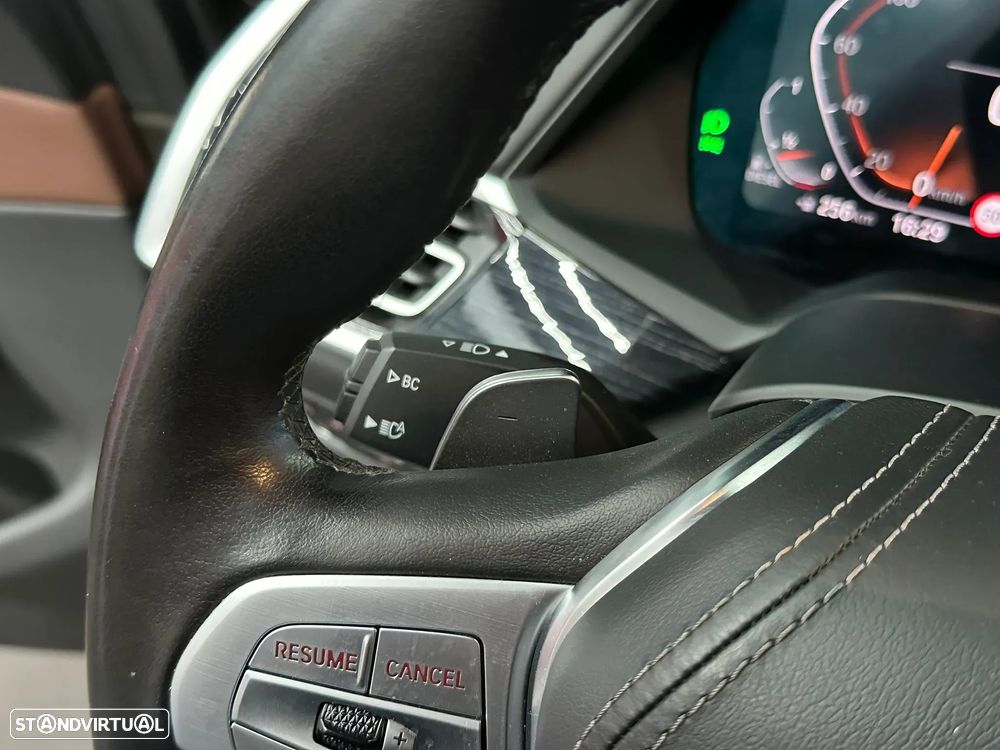 BMW X7 40 d xDrive - 37