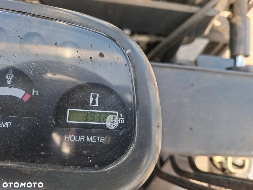 Doosan G30 - 8