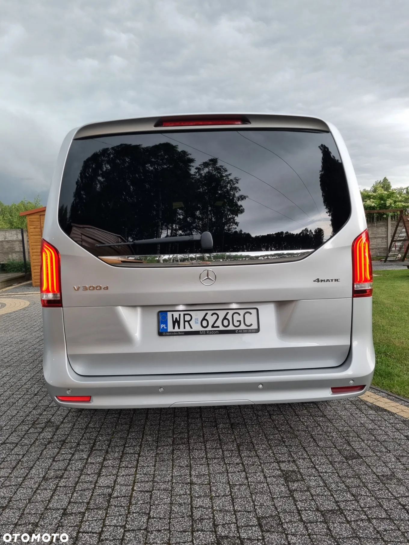 Mercedes-Benz Klasa V 300 d 4-Matic 9G-Tronic (d³ugi) - 4