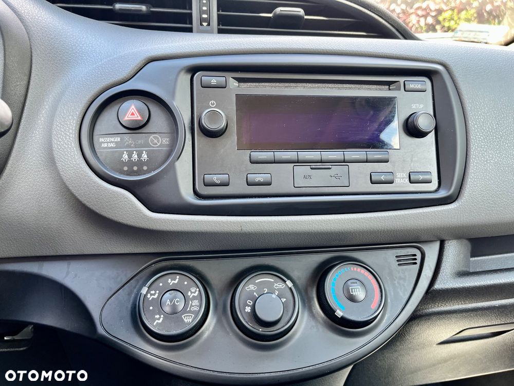 Toyota Yaris 1.5 Active - 18