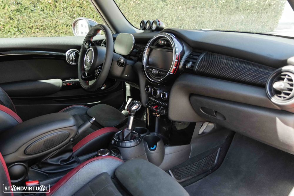 MINI 3 Portas John Cooper Works Aut. - 15