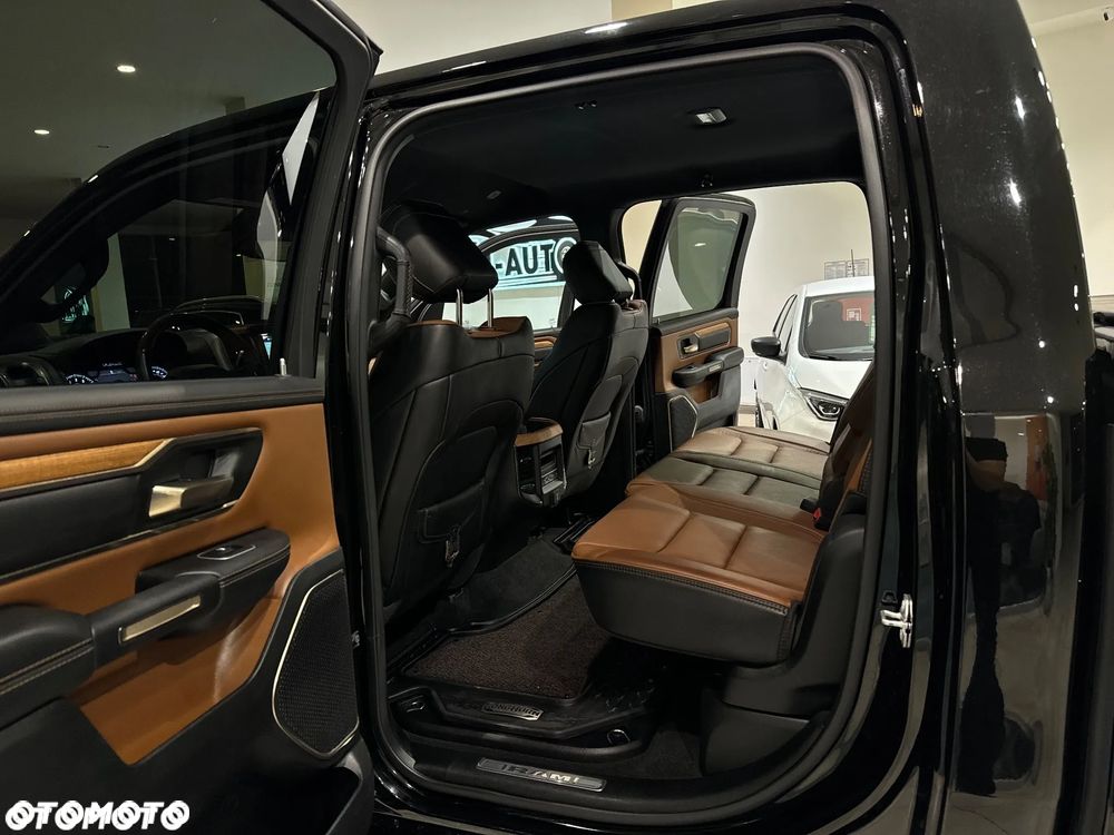 RAM 1500 Crew Cab Longhorn - 29