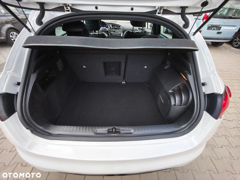 Citroën DS4 THP 200 SportChic - 33