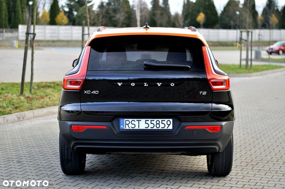 Volvo XC 40 - 29