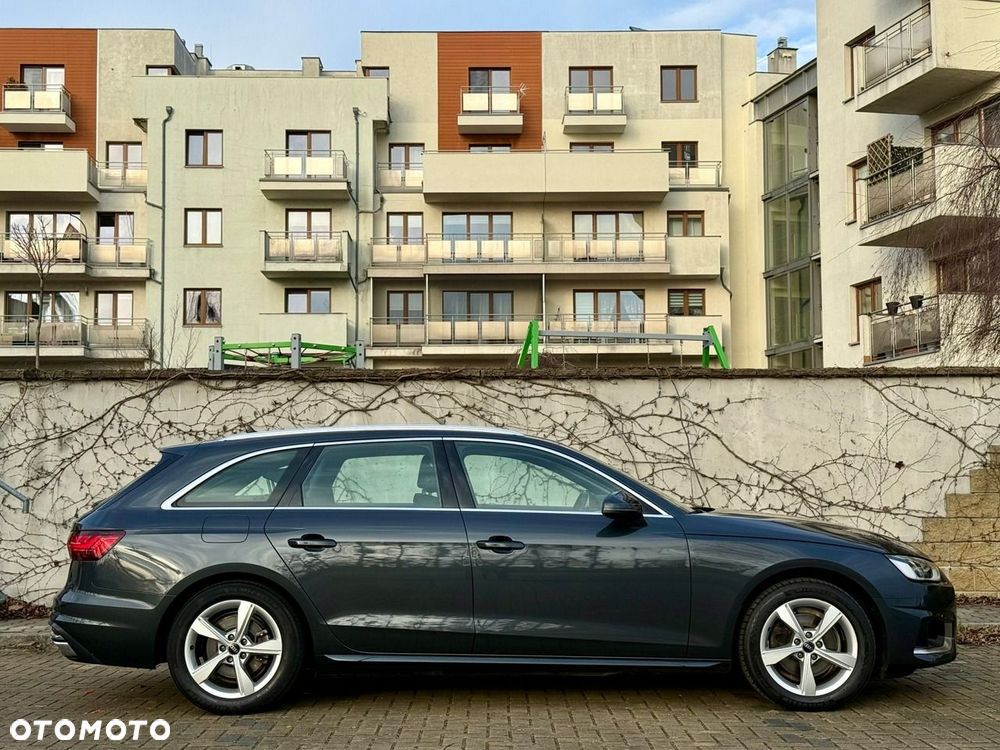 Audi A4 Avant 35 TFSI S tronic S line - 14