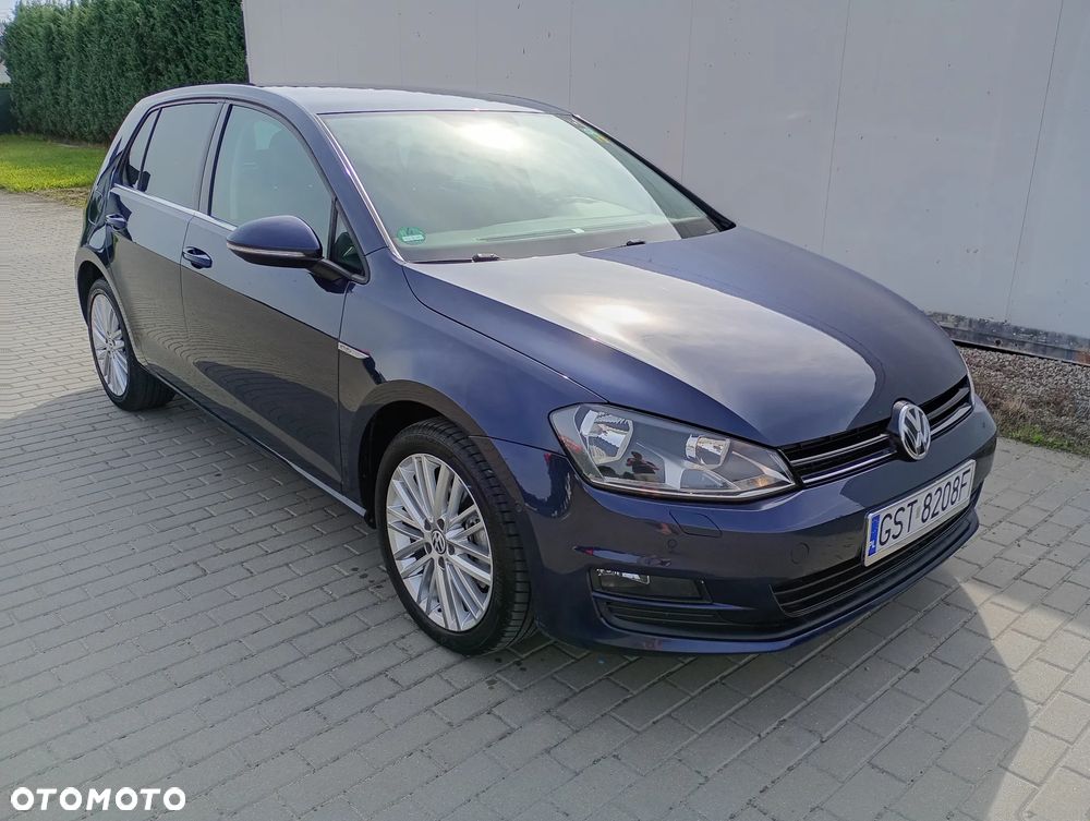 Volkswagen Golf 1.2 TSI BlueMotion Technology Cup - 5