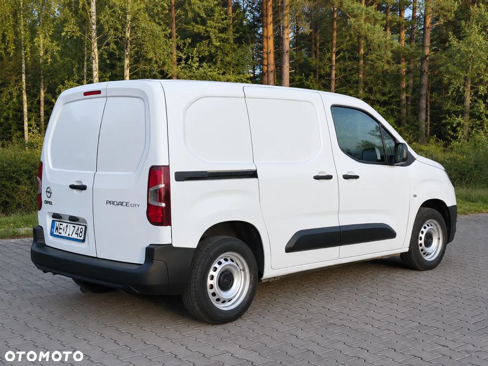 Toyota Proace City - 14