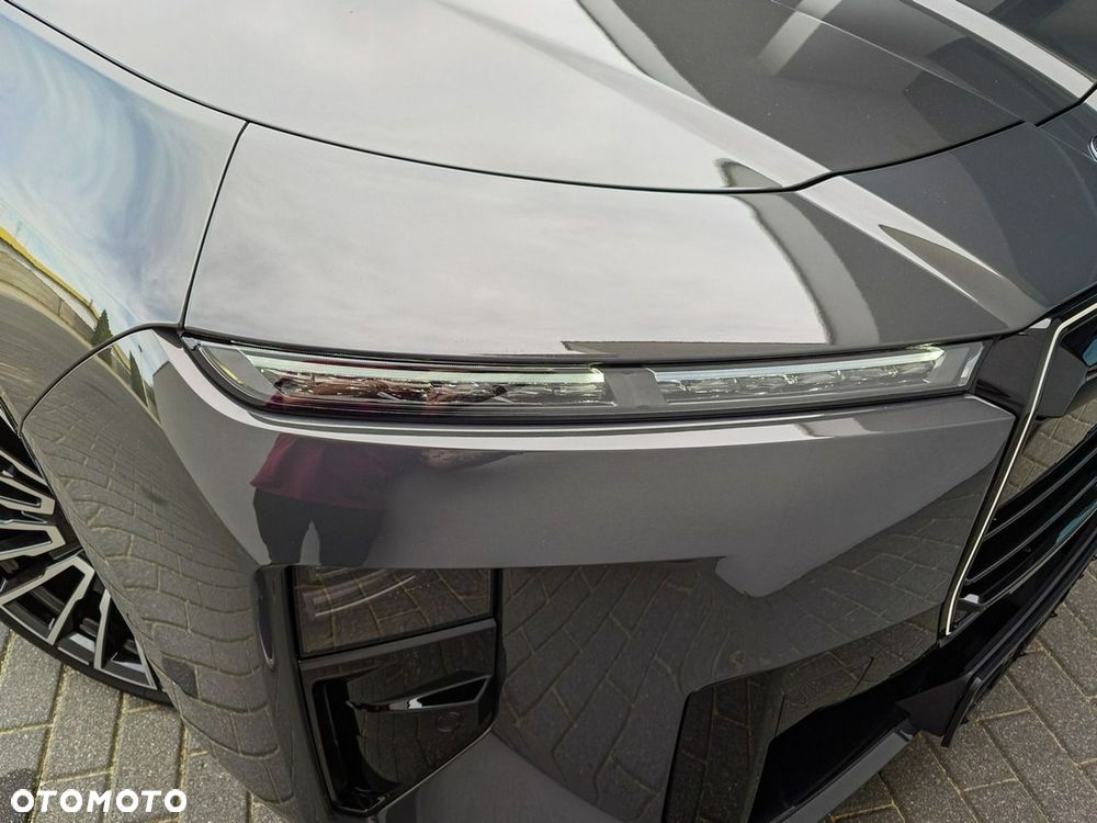 BMW Seria 7 - 10