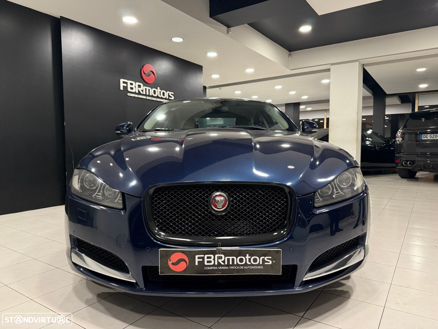 Jaguar XF 2.2 D Premium Luxury - 2