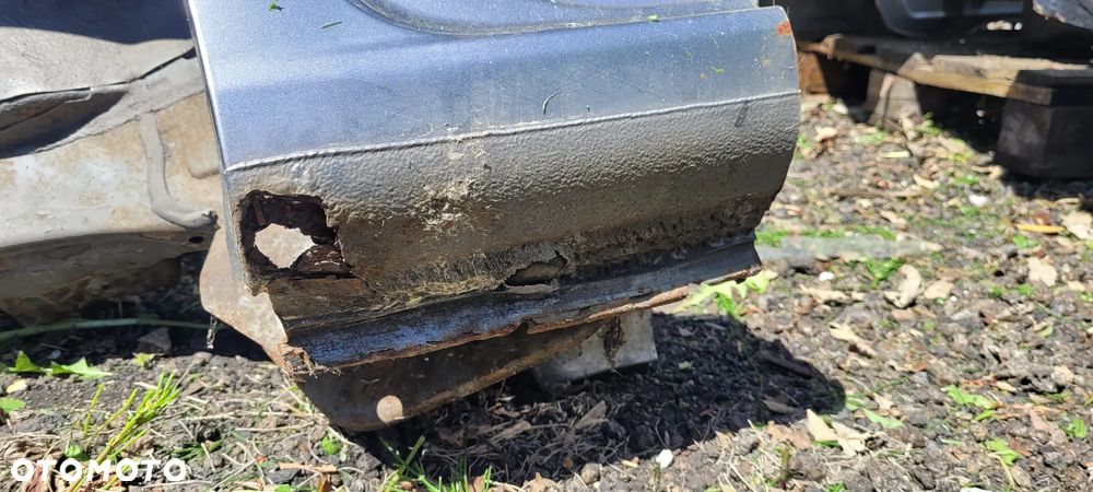 Honda Jazz III 09-13 Blotnik prawy tyl - 4