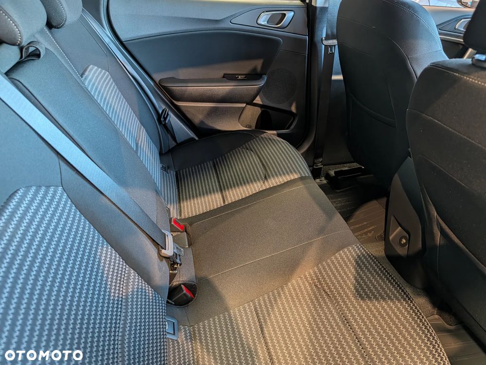 Kia XCeed 1.6 T-GDI M DCT - 6