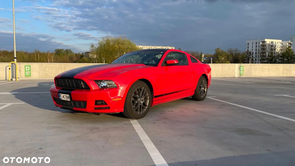 Ford Mustang 3.7 V6 Premium - 1